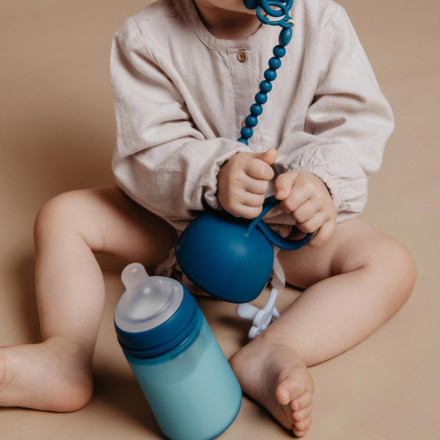 Suavinex Biberon Todo Silicona 240ml/8OZ