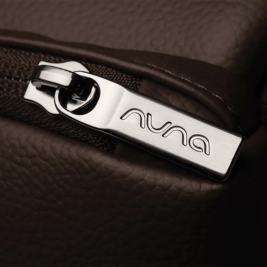 Nuna Essential Diaper Bag