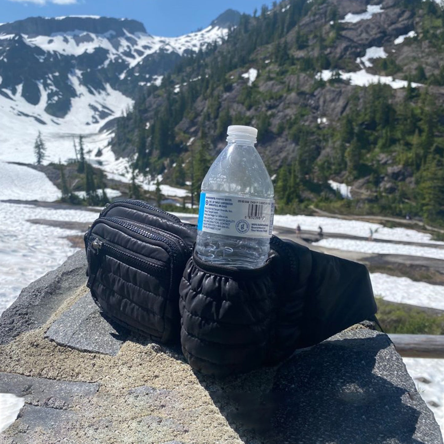 Noia Canguro Grande (3 compartimientos y 1 porta bebida)