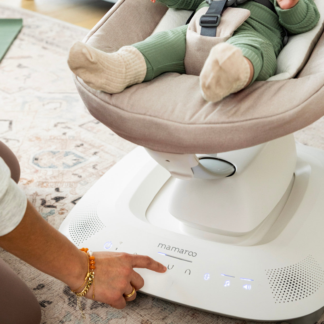 UPPAbaby MAMAROO Smart Swing