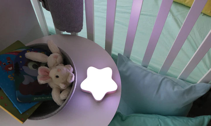 BBlüv Stär: Portable Music Box and Night Light
